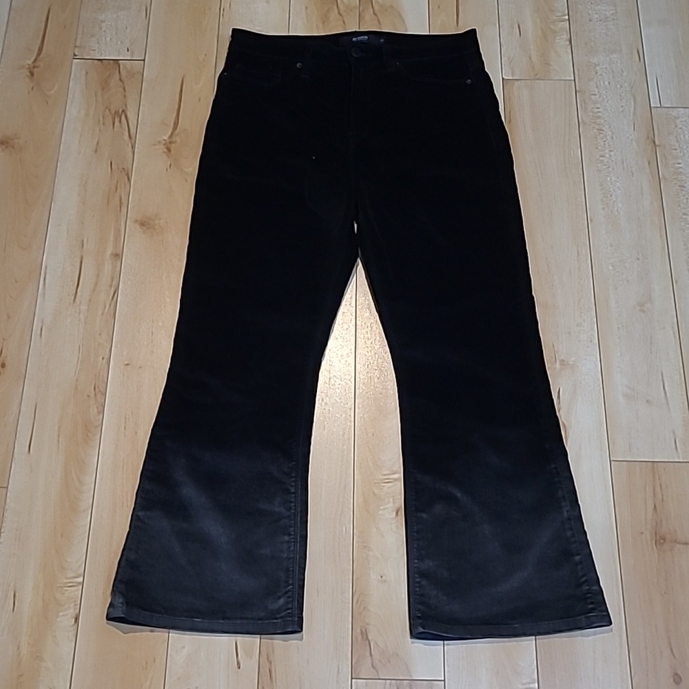 Hudson Holly flare women's size 29 black soft capris